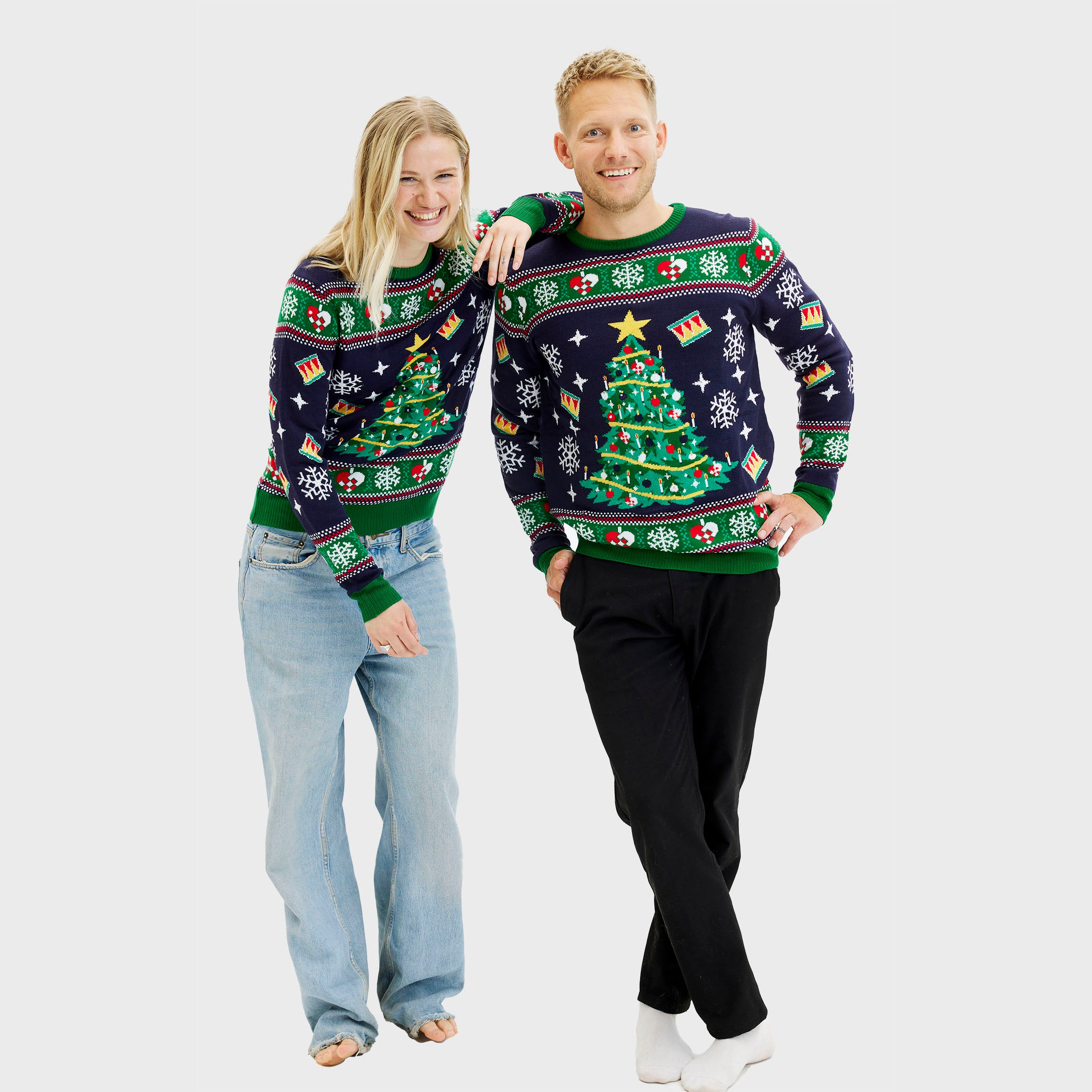 Pull De Noël De L'arbre LED Bleu - Femme